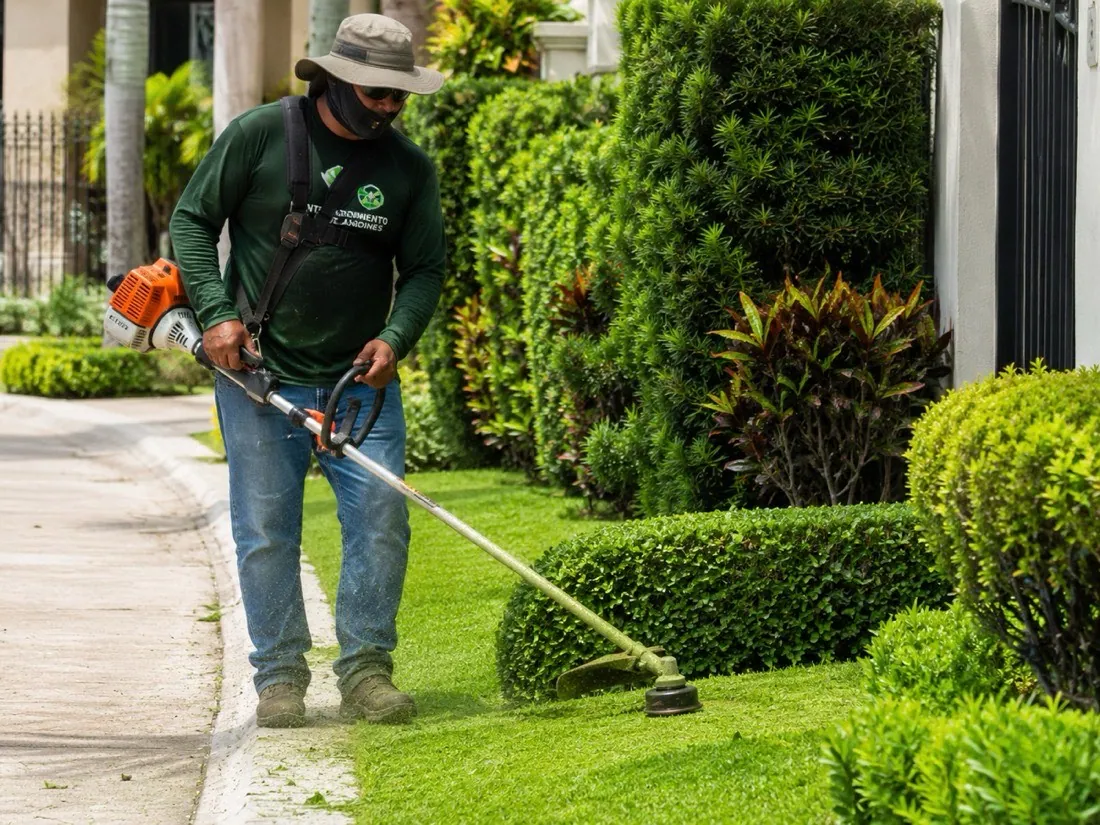 Control de malezas y jardinería profesional Rios Garden